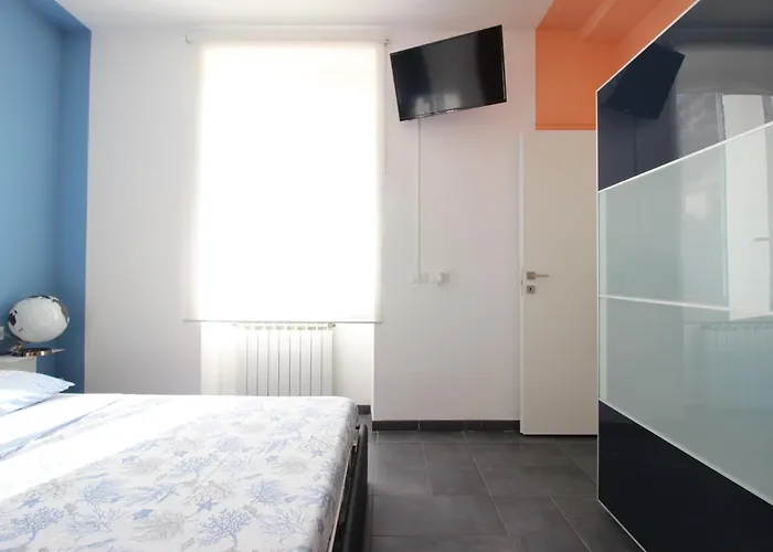 Poseidon's House * La Spezia